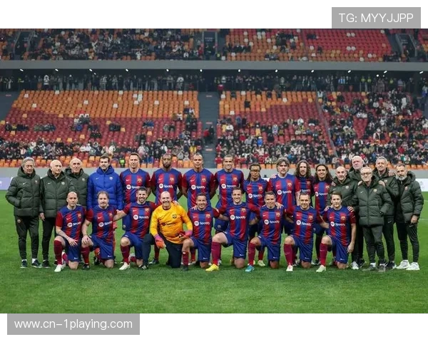 足球迷与球星偶遇的真实心情与互动瞬间解析